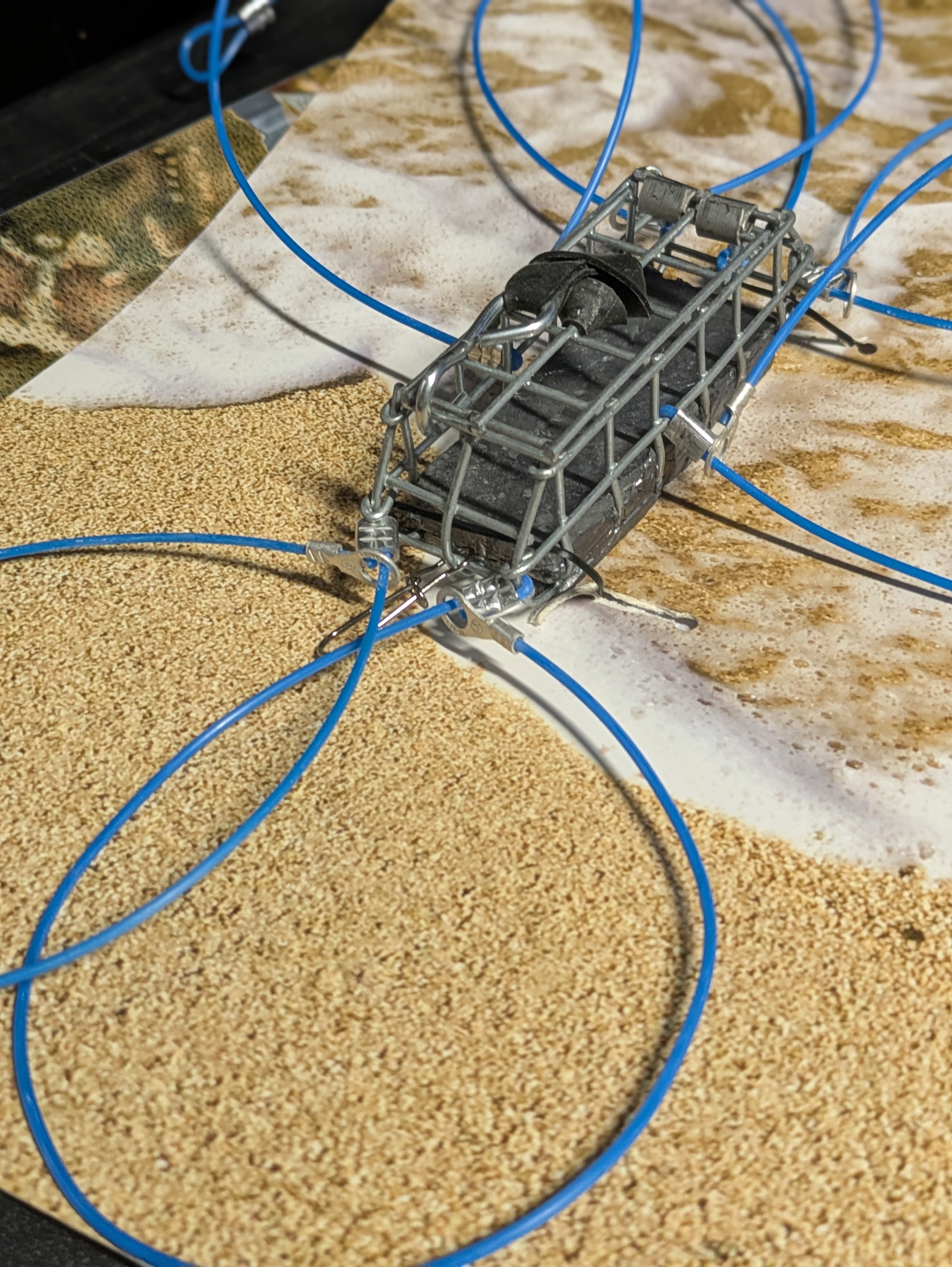 Durasnare 8oz crab snare - side profile showing weight distribution