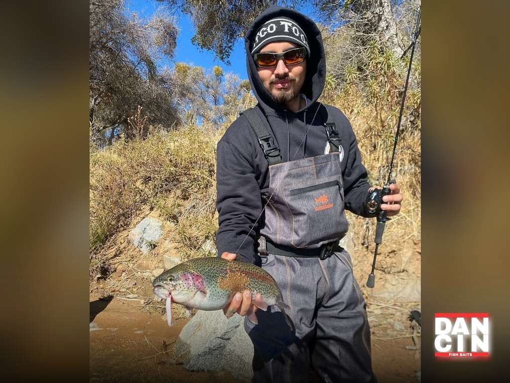 socal_johnny_ with a nice rainbow caught on a 7g Dancin Fish Baits spoon at Silverwood Lake